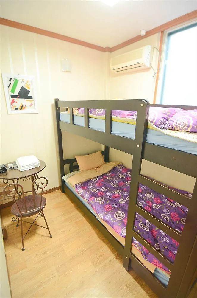 ** Konukevi Myeongdong Town Guesthouse Seul Güney Kore